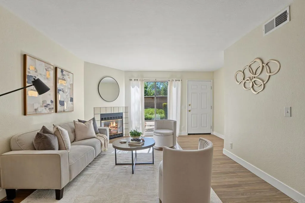 https://cdn.realtyfeed.com/cdn/127/307101467/d6456c0f891d983dd12e1bab81d8c0f7.webp