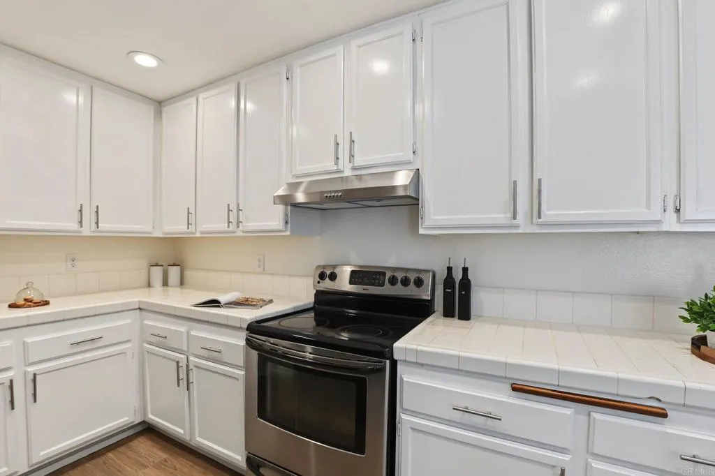 https://cdn.realtyfeed.com/cdn/127/307101467/e8a295b7a5ab98d42cace15a579ac852.webp