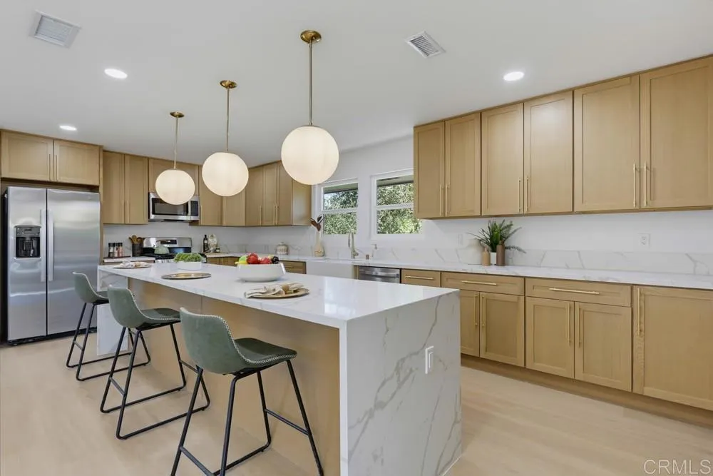 930 Miramar Drive, Vista, CA 92081 - Photo 5 of 38, Vista, CA