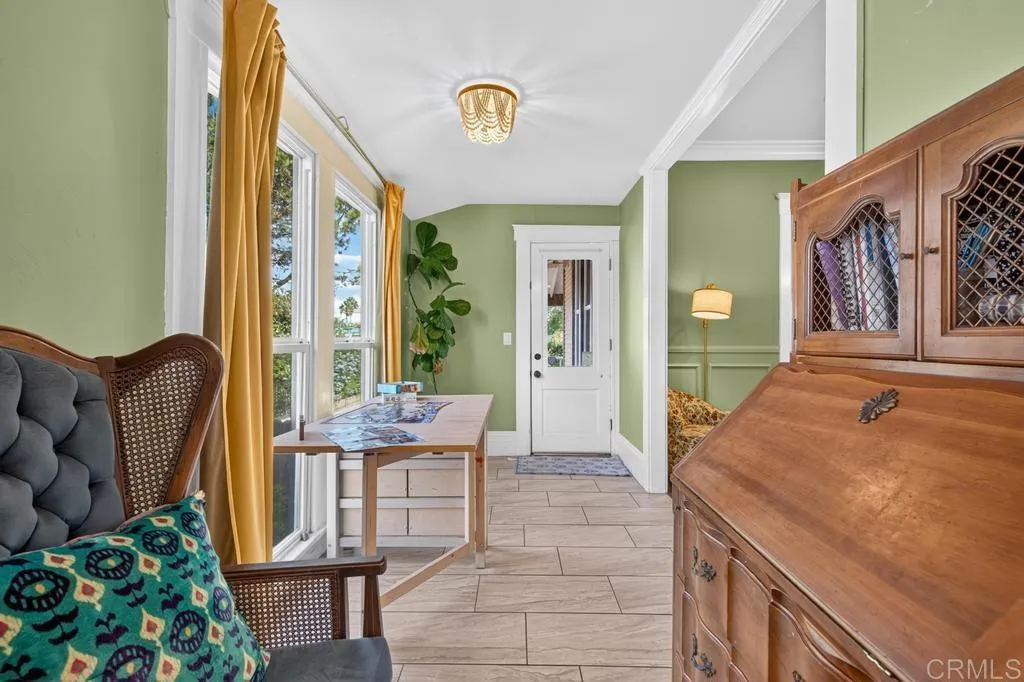 https://cdn.realtyfeed.com/cdn/127/307101599/0badaaaf3e6d65423c958b921186b9b9.webp