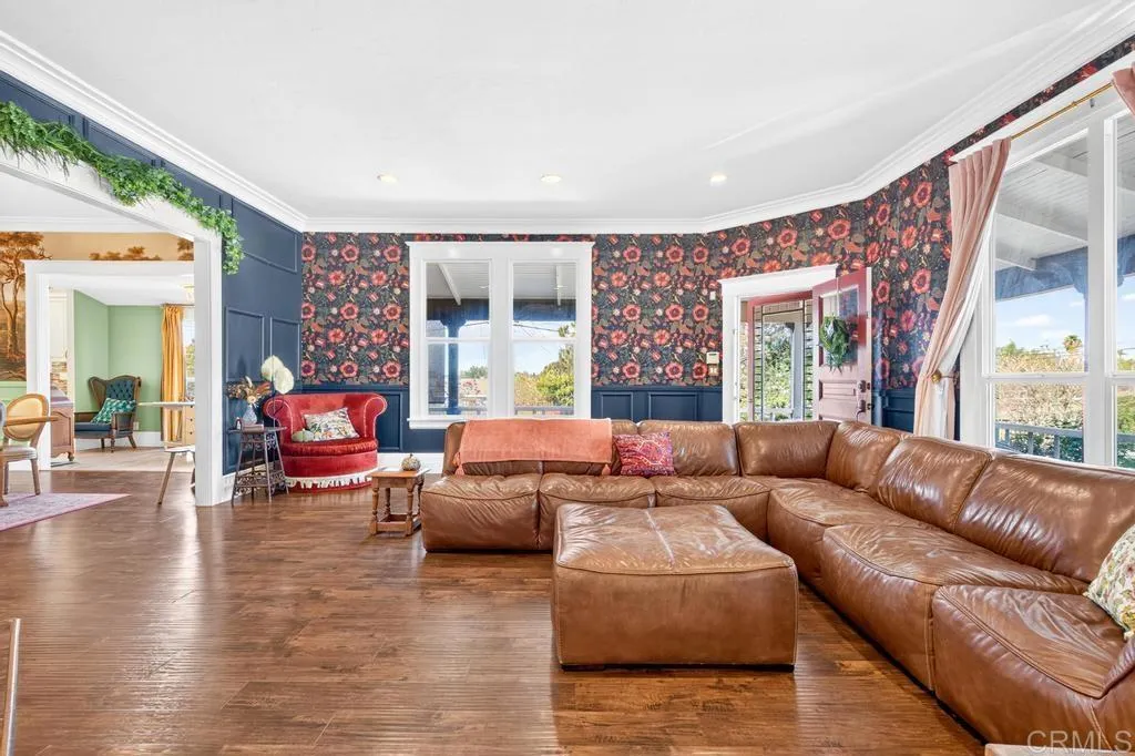 https://cdn.realtyfeed.com/cdn/127/307101599/266af13b2d63113e9de69a1f244d3196.webp