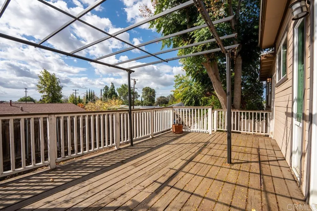 https://cdn.realtyfeed.com/cdn/127/307101599/3ec4e24a66e0d3e15eb21d3dd1622c30.webp