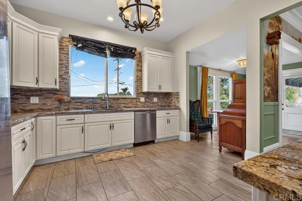 https://cdn.realtyfeed.com/cdn/127/307101599/92ea8387f1793adfef7f708e1e6b9c1d.webp
