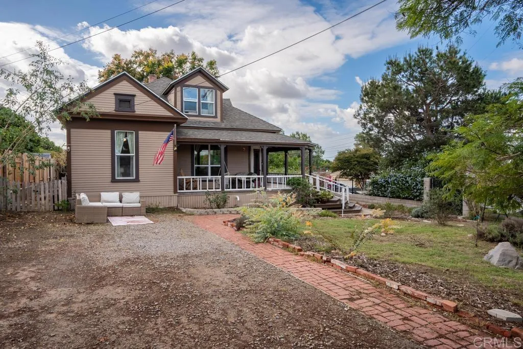 https://cdn.realtyfeed.com/cdn/127/307101599/dbe892861298573dc121b68746af7238.webp