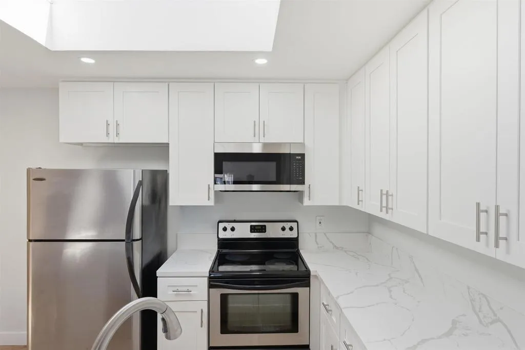 https://cdn.realtyfeed.com/cdn/127/307101664/312f8d52c47b2a8e16ca3e629b17da60.webp