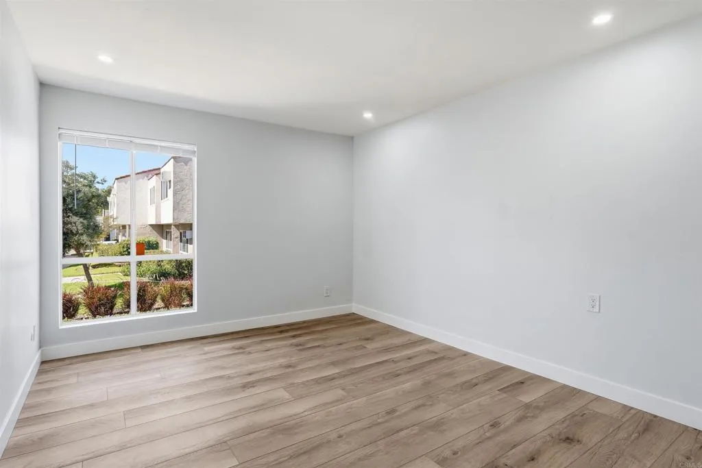 https://cdn.realtyfeed.com/cdn/127/307101664/a548aca272db2b2a0f2bc152cbf04e12.webp