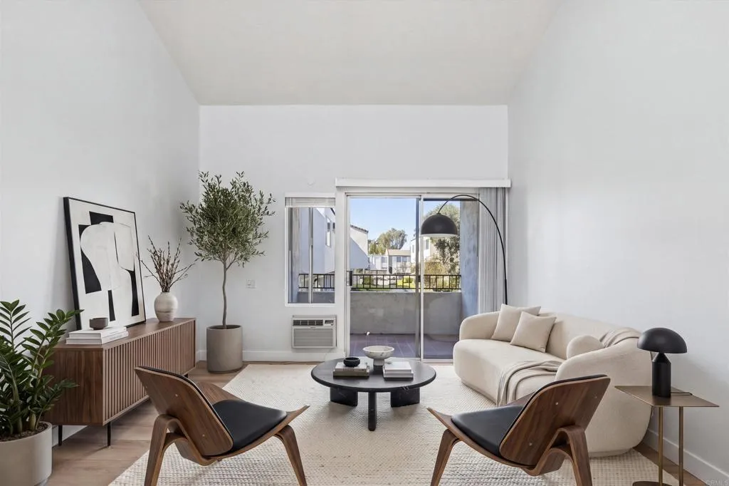 https://cdn.realtyfeed.com/cdn/127/307101664/baf6fbd1af9184921add260a14c0e1d6.webp