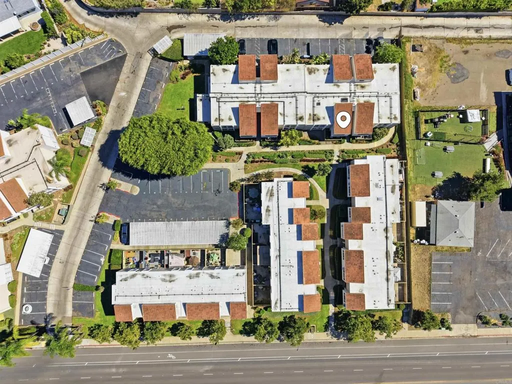 https://cdn.realtyfeed.com/cdn/127/307101664/fa0b13ec7b56590ed5b0390af69dc62f.webp