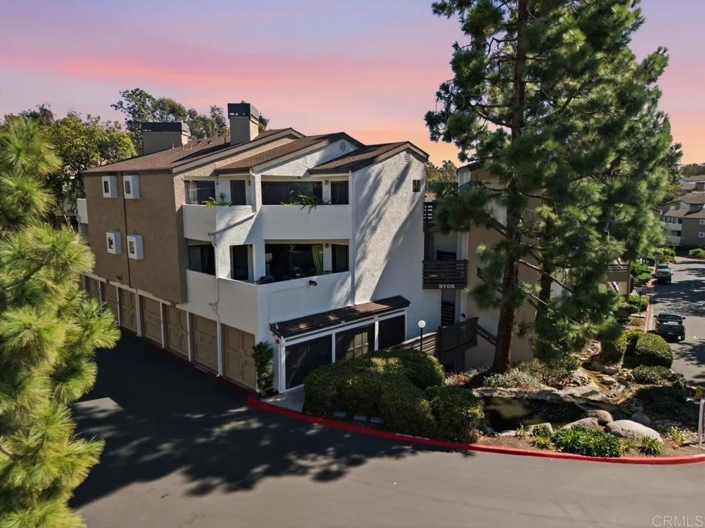 9709 Mesa Springs Way Unit 211, San Diego, CA 92126 - Photo 5 of 38, San Diego, CA