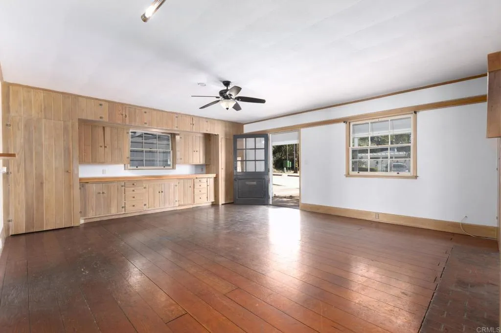 https://cdn.realtyfeed.com/cdn/127/307101758/d3f9174f96c72e9bb32f78e9a50ba229.webp