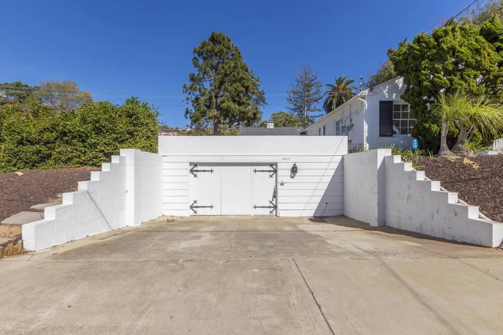 https://cdn.realtyfeed.com/cdn/127/307101758/db58f2003cb85d24ff55f0241e062f24.webp