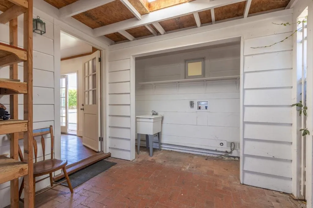 https://cdn.realtyfeed.com/cdn/127/307101758/e3c264a595f5346d3014b6d6bfc16449.webp