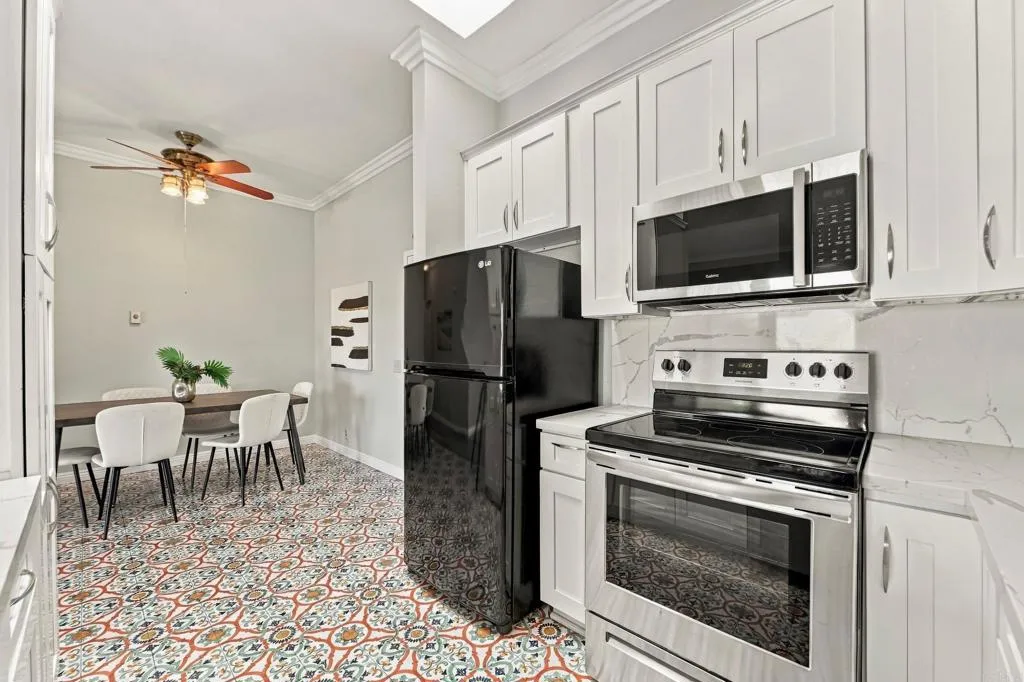 https://cdn.realtyfeed.com/cdn/127/307101764/db8db948f4bd27973c88b01787f53194.webp