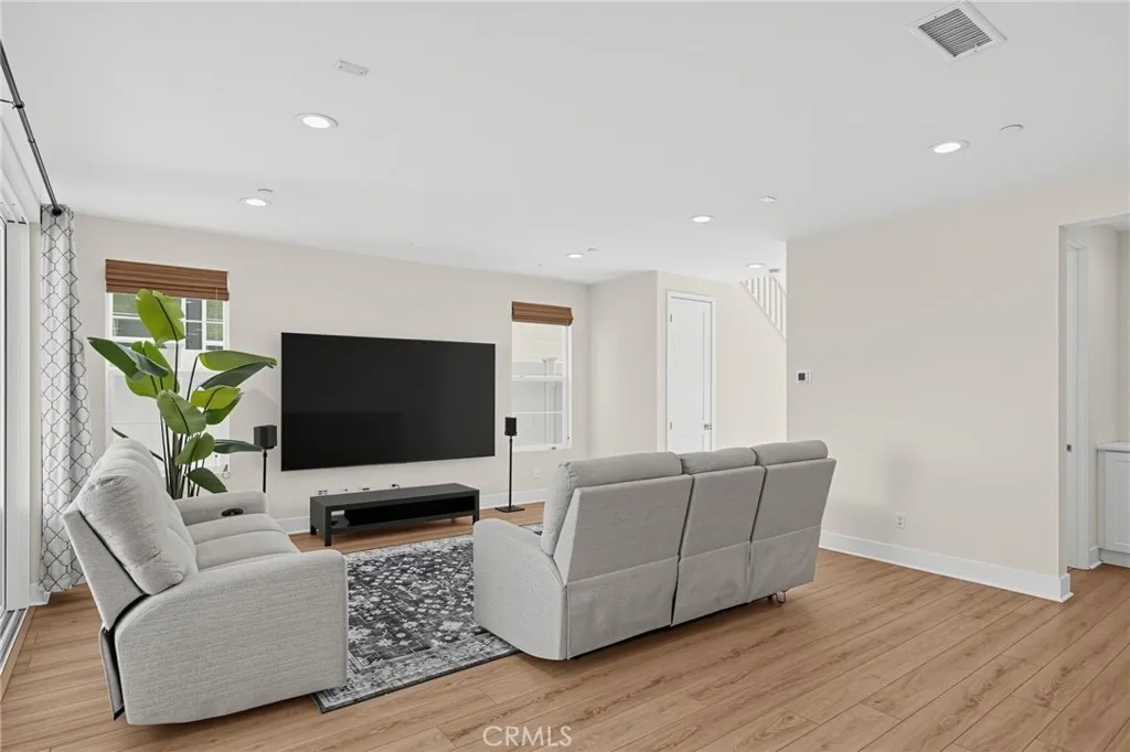 10656 Melogold, San Diego, CA 92126 - Photo 4 of 57, San Diego, CA