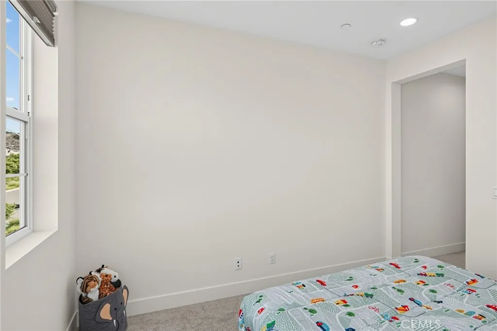 https://cdn.realtyfeed.com/cdn/127/307101797/67688ec99400441d1bc313269e18deda.webp