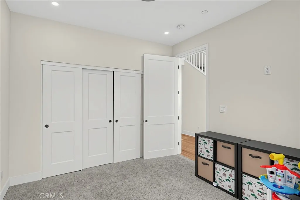 https://cdn.realtyfeed.com/cdn/127/307101797/b877c2e886b650295904c87e4d72f752.webp