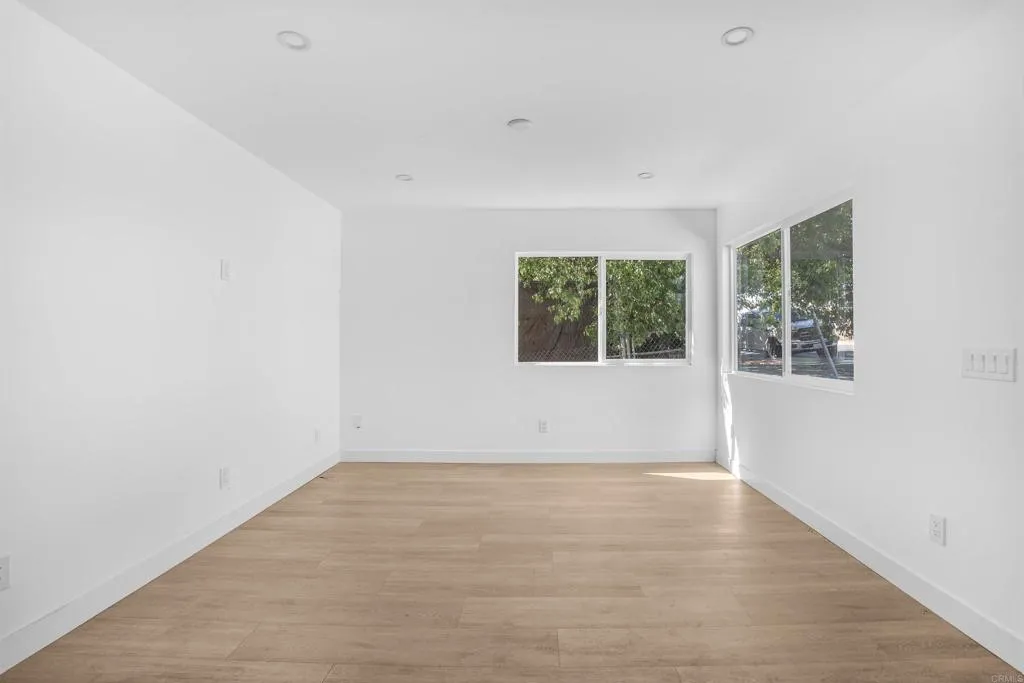 6327-1/2 Brooklyn Avenue, San Diego, CA 92114