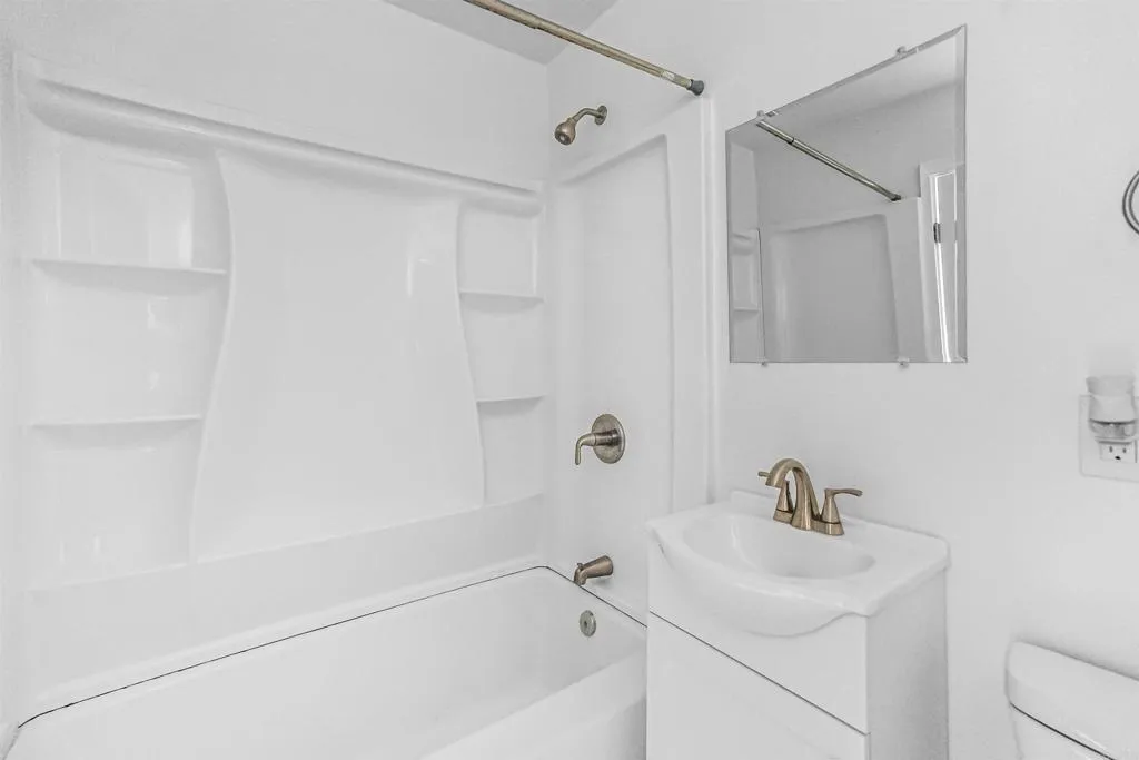 6327-1/2 Brooklyn Avenue, San Diego, CA 92114