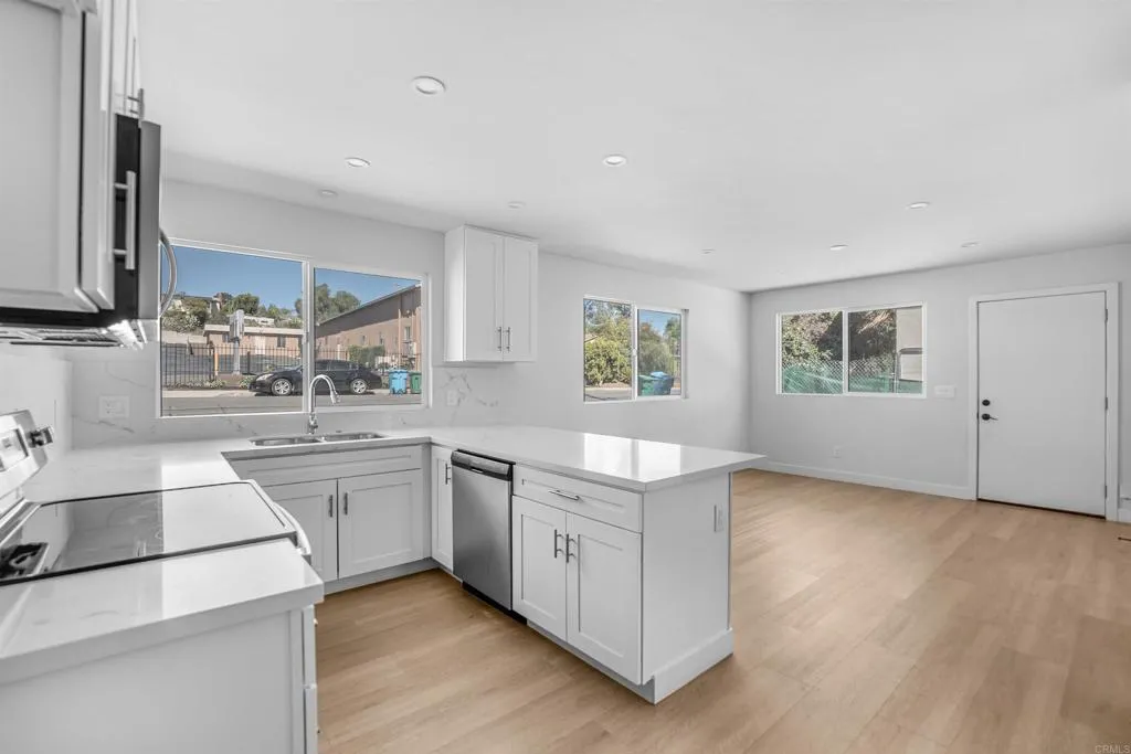 6327-1/2 Brooklyn Avenue, San Diego, CA 92114