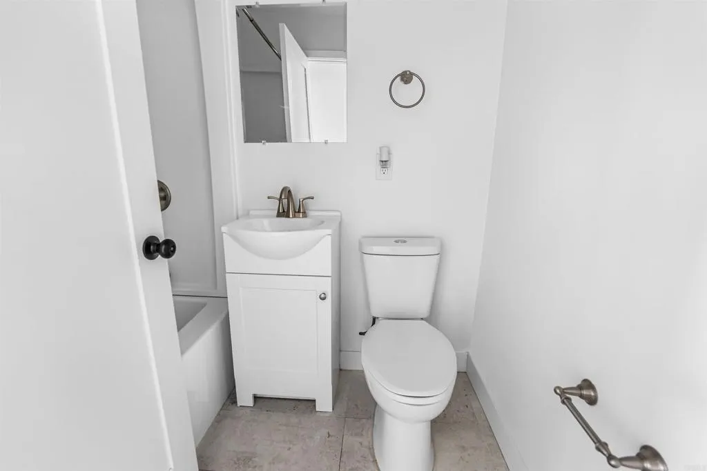 6327-1/2 Brooklyn Avenue, San Diego, CA 92114