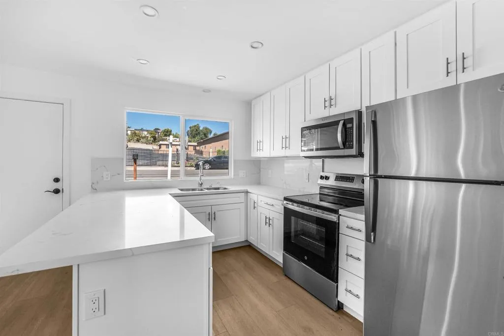 6327-1/2 Brooklyn Avenue, San Diego, CA 92114