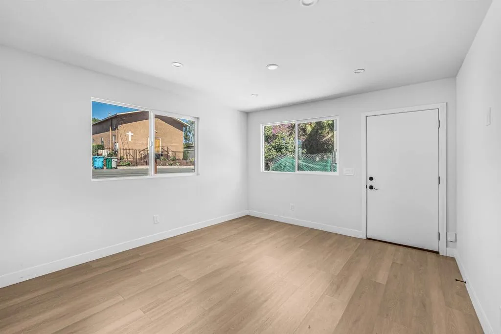 6327-1/2 Brooklyn Avenue, San Diego, CA 92114