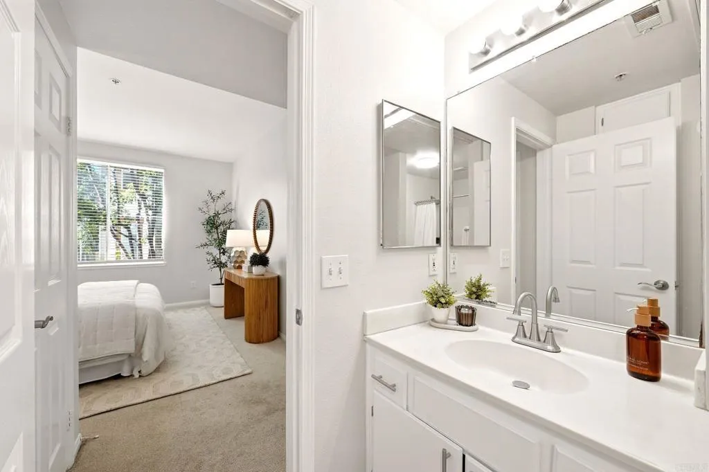 https://cdn.realtyfeed.com/cdn/127/307101849/cc11bc681d1f245fa629b7243ad55d0f.webp