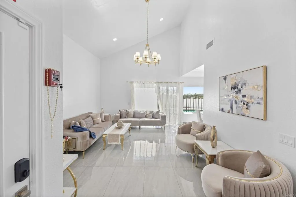 https://cdn.realtyfeed.com/cdn/127/307101889/84a844c588d39f169648e7c2e65d5f39.webp