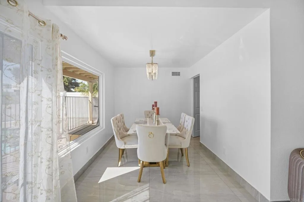 https://cdn.realtyfeed.com/cdn/127/307101889/ac03eae08904ee1b1a0b14cb6f39965d.webp