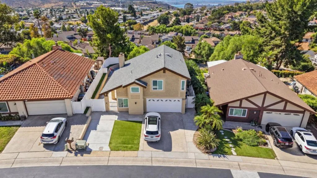 https://cdn.realtyfeed.com/cdn/127/307101889/ec2b1ae7ca595ee86e4bd39047ce0972.webp
