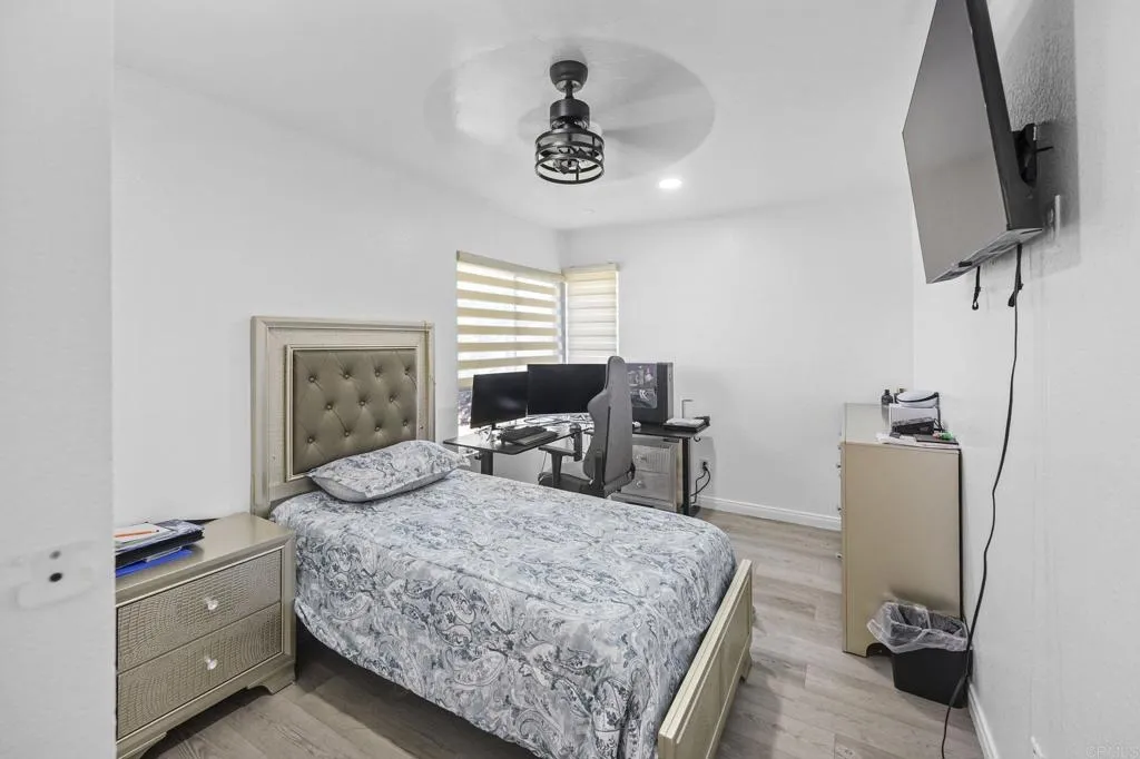 https://cdn.realtyfeed.com/cdn/127/307101889/fb049545f0e033c75c4a601863262d82.webp