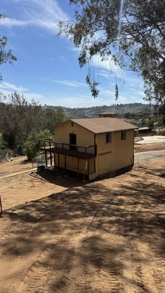 11271 Calle Oro Verde, Valley Center, CA 92082 - Main photo, Valley Center, CA