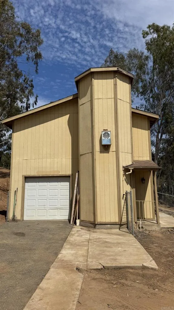 11271 Calle Oro Verde, Valley Center, CA 92082 11271 Calle Oro Verde, Valley Center, CA 92082