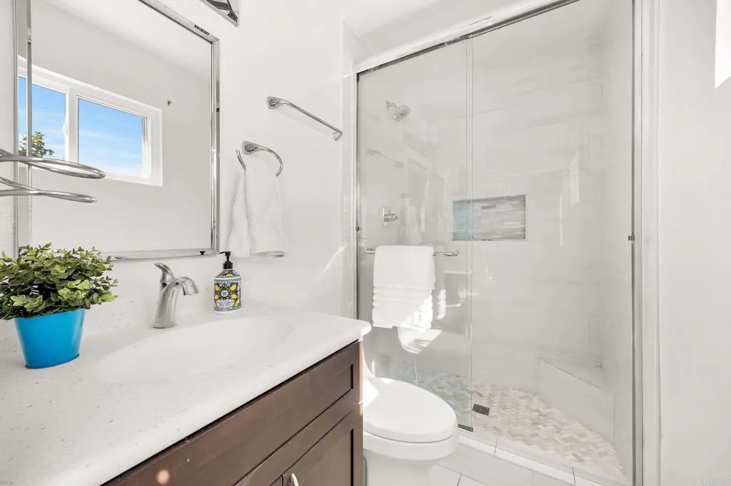 https://cdn.realtyfeed.com/cdn/127/307101915/cf0eab01fffe00d1a4187f5a3e6c9fc9.webp