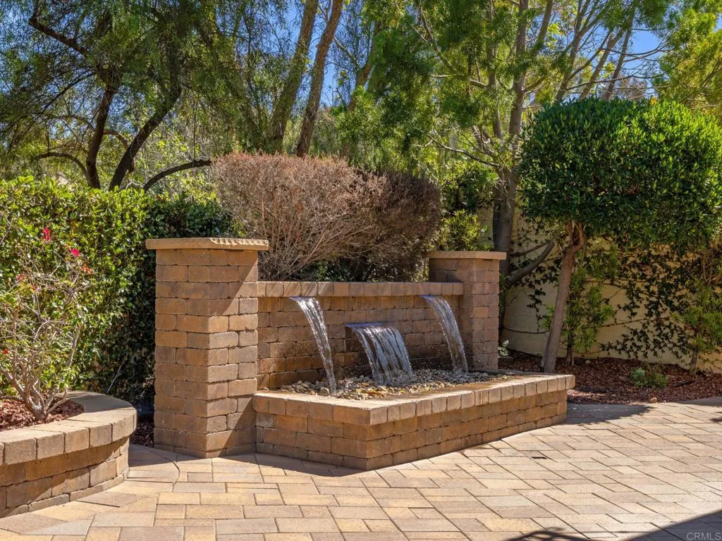 7947 High Time Ridge, San Diego, CA 92067 7947 High Time Ridge, San Diego, CA 92067