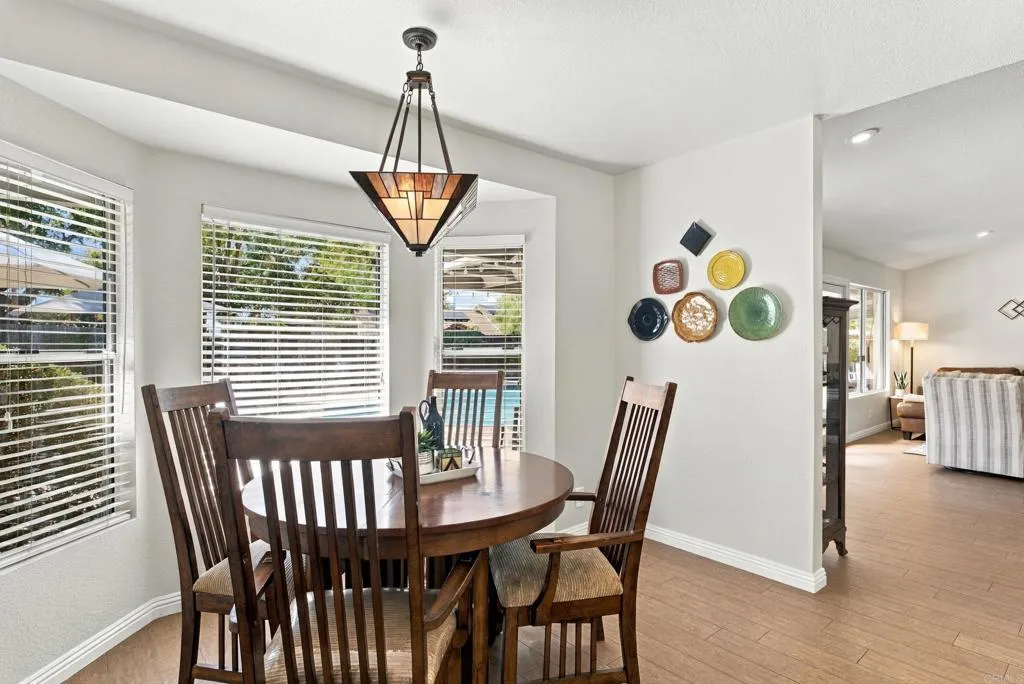 https://cdn.realtyfeed.com/cdn/127/307101937/4f77f90d3193a493d379862679d34597.webp
