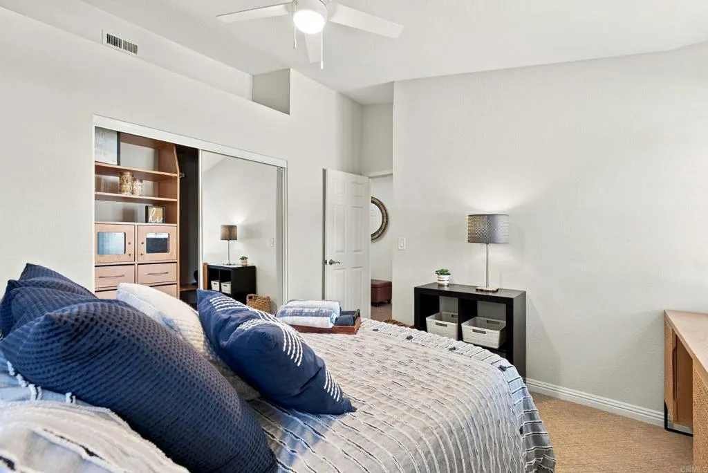 https://cdn.realtyfeed.com/cdn/127/307101937/a8c344f3b0b49a2264c1f8ecfd55fd05.webp