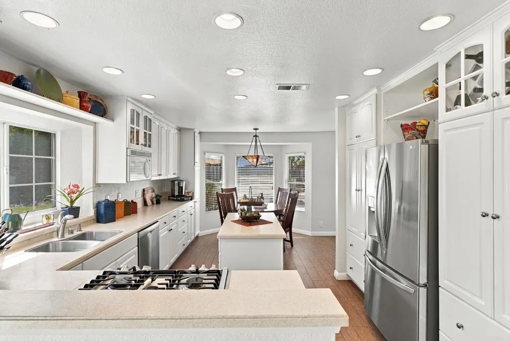 https://cdn.realtyfeed.com/cdn/127/307101937/a9784fb07f8d368a987d0b8328295aec.webp