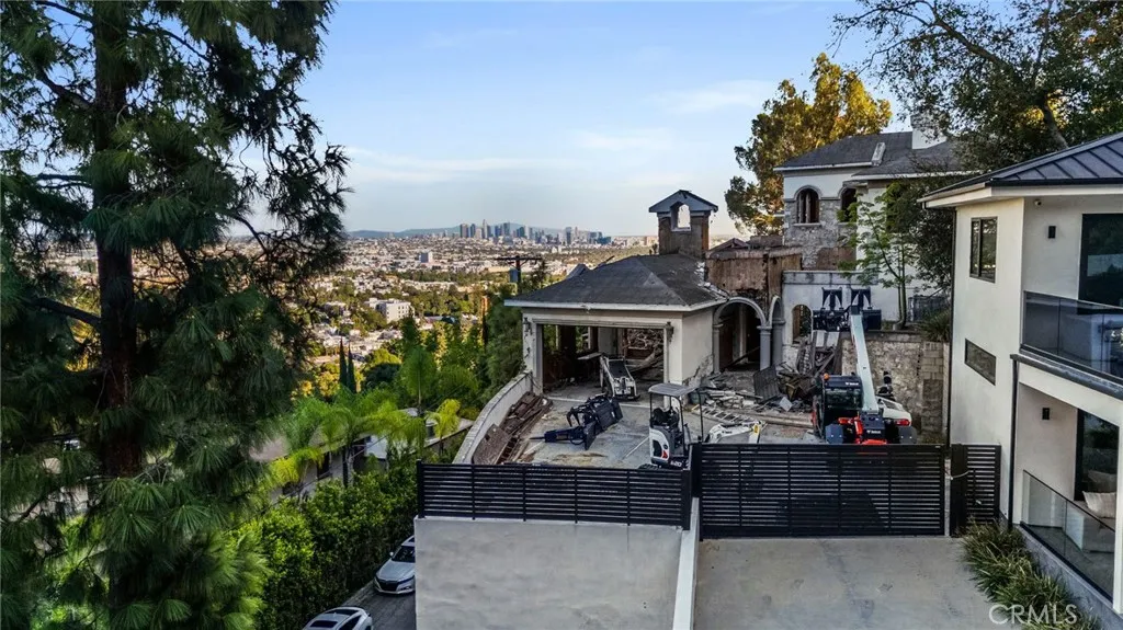 West Hollywood, CA 90069