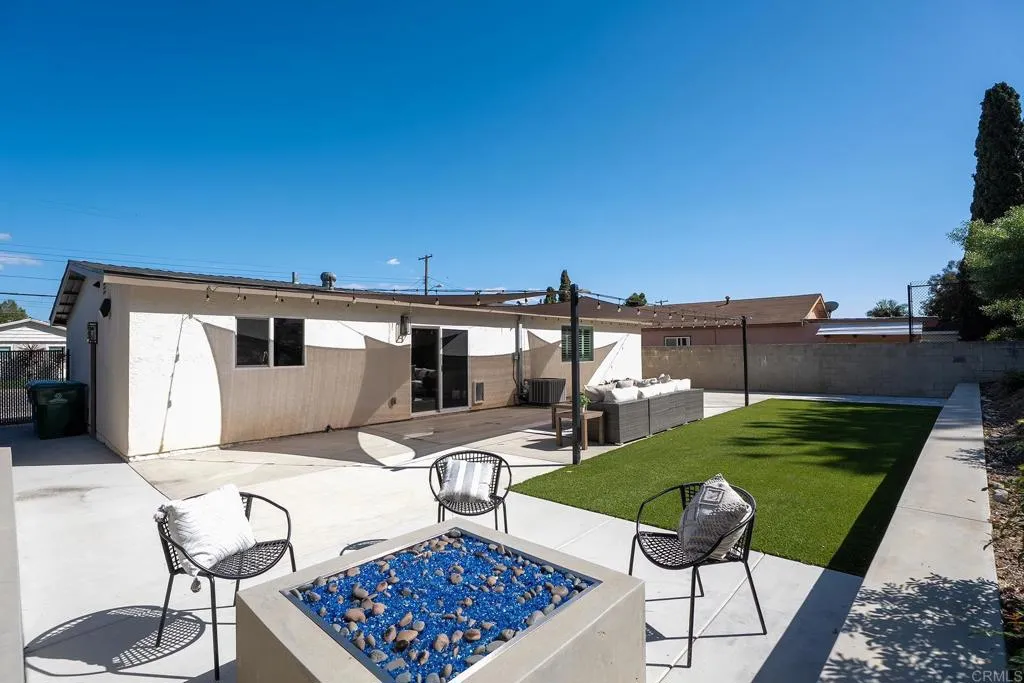 https://cdn.realtyfeed.com/cdn/127/307101986/272eb8dddd0deba4f13178a3b987f10f.webp