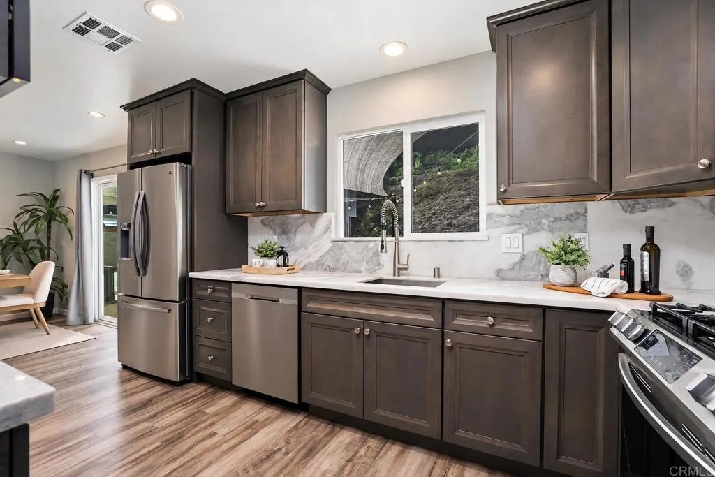 https://cdn.realtyfeed.com/cdn/127/307101986/4faf6ea00c51eb04a7599b3ba9a4e3e9.webp