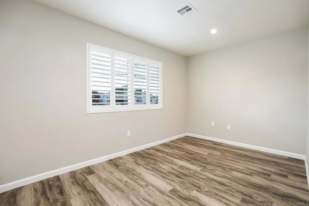 https://cdn.realtyfeed.com/cdn/127/307101986/a29d414cd471fceb064ce13810af7be7.webp