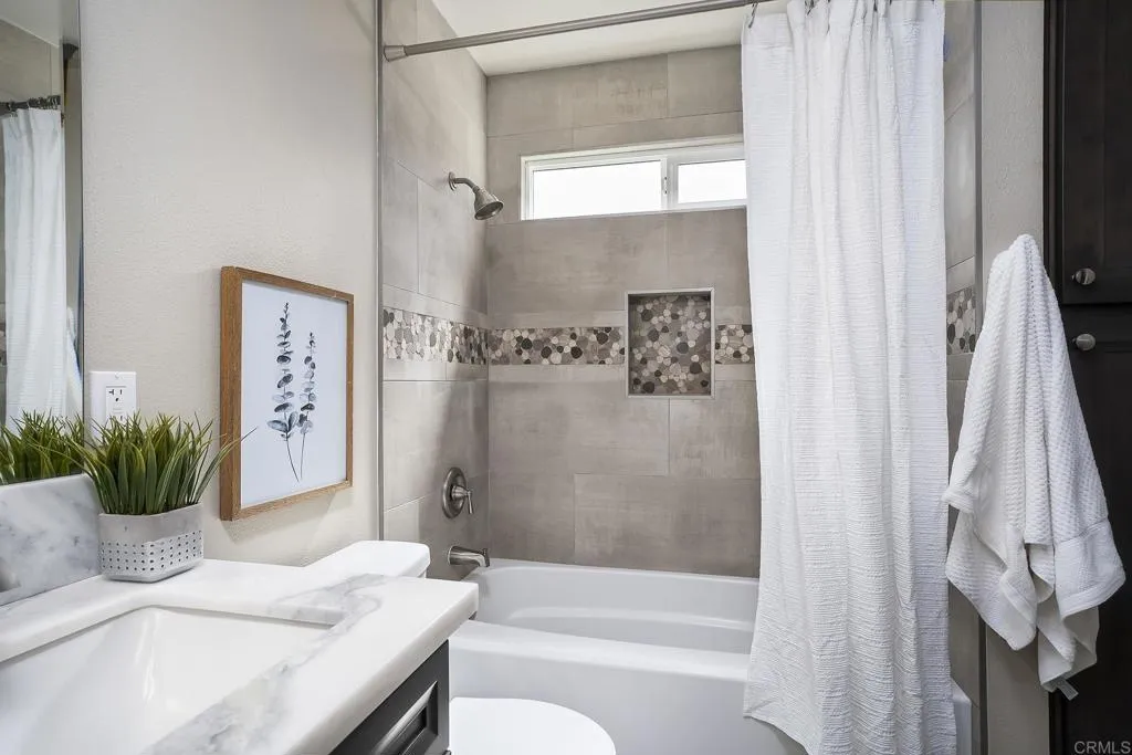https://cdn.realtyfeed.com/cdn/127/307101986/d37391b2971dec5170640aad359c3074.webp