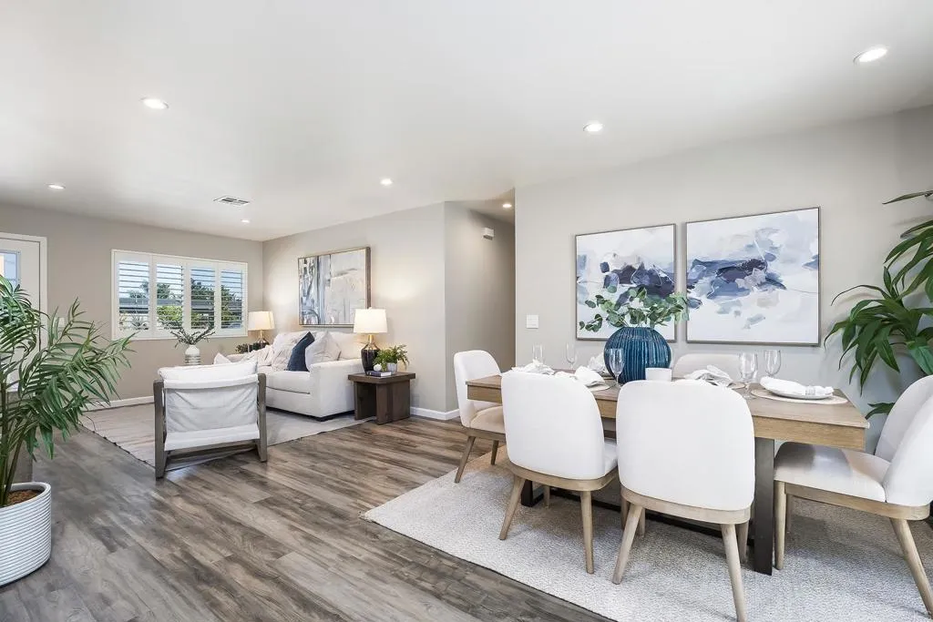 https://cdn.realtyfeed.com/cdn/127/307101986/ddef33973c2aea668e8c830411b71996.webp