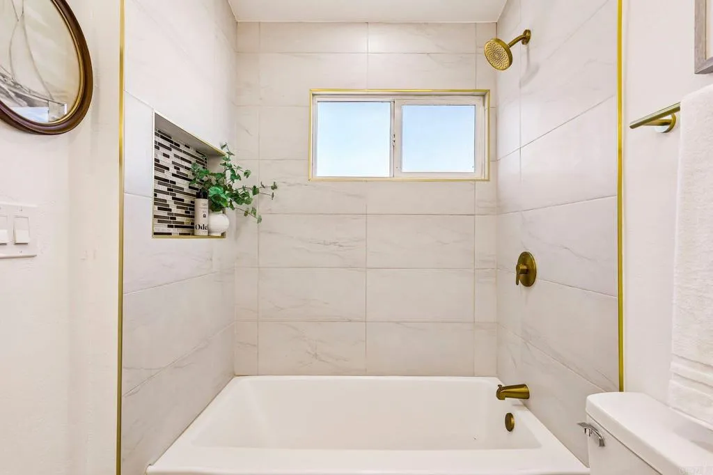 https://cdn.realtyfeed.com/cdn/127/307101994/23608ab84a3f3ca55e7bfa6a1a398ed3.webp