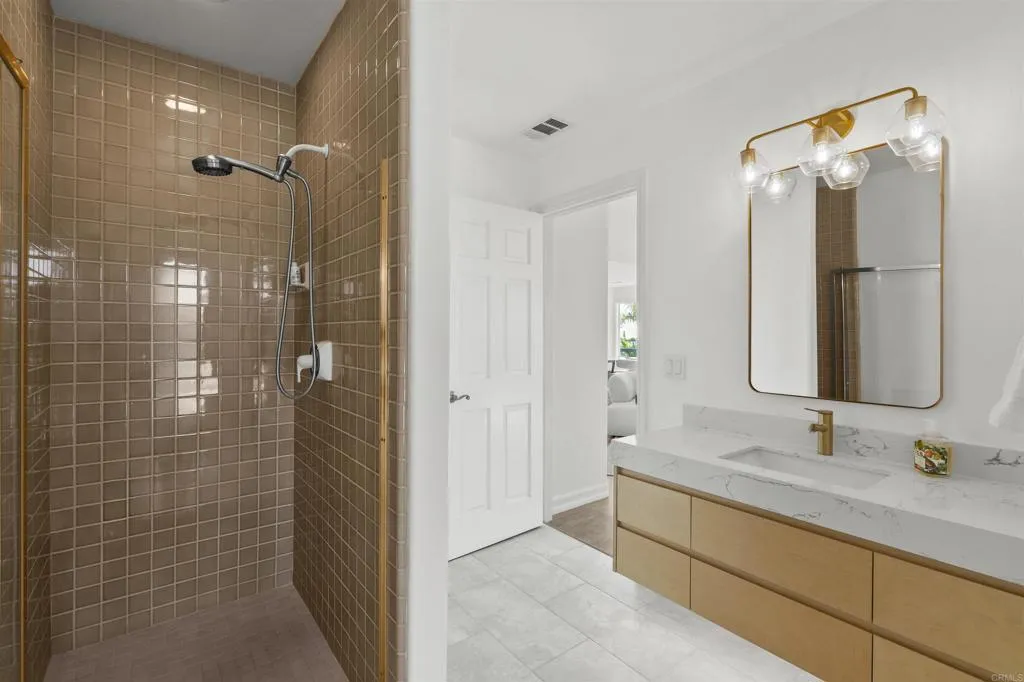https://cdn.realtyfeed.com/cdn/127/307102051/6e9b9cfb08f1e05611dca4d5ac98d456.webp