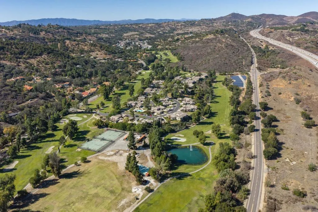 1624 Pala Lake Dr, Fallbrook, CA 92028