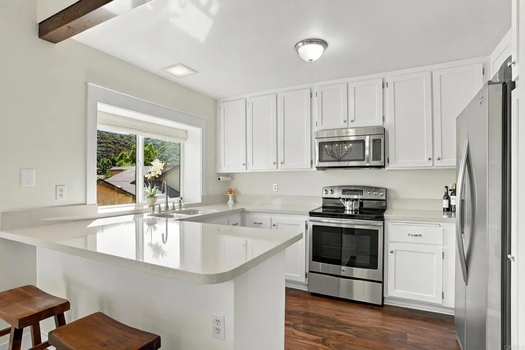 1624 Pala Lake Dr, Fallbrook, CA 92028