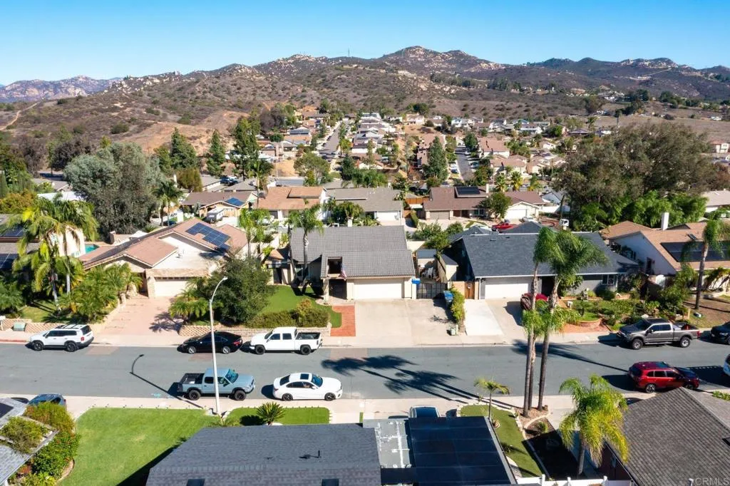 https://cdn.realtyfeed.com/cdn/127/307102107/06b11bec9bbfcc16c0dec150a876fa09.webp