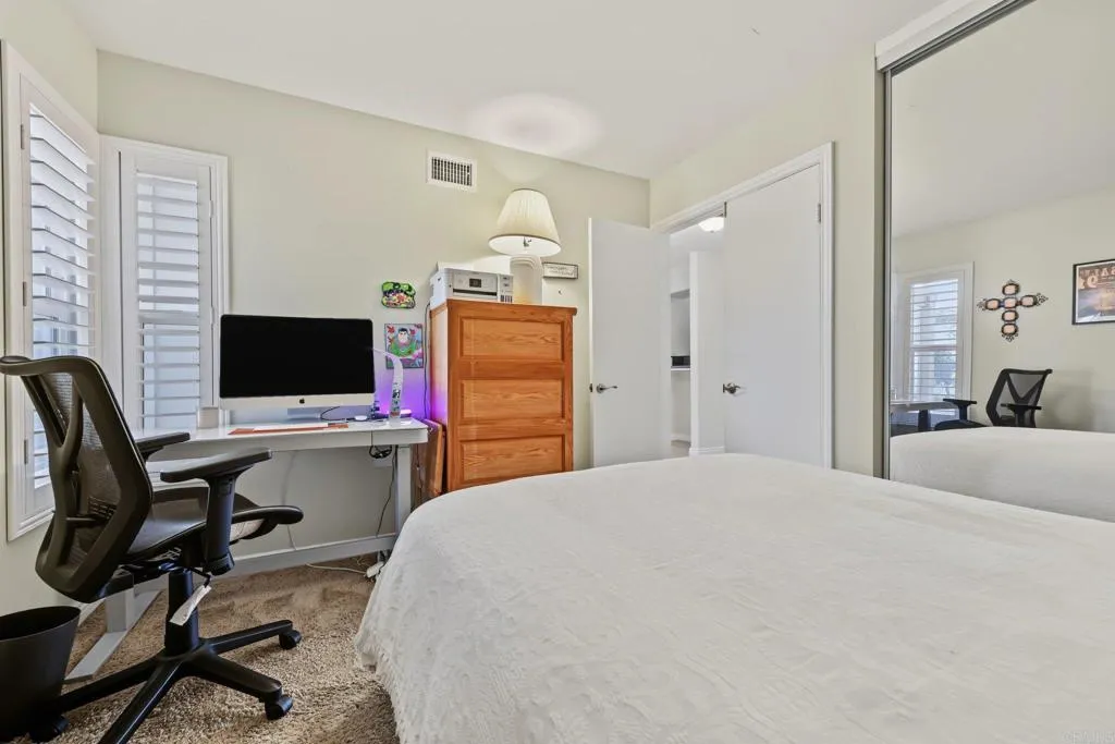 https://cdn.realtyfeed.com/cdn/127/307102107/14f3d09a8a36b315a351c838299afddf.webp